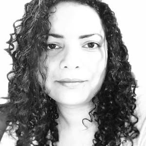 Meet your Posher, Maricela